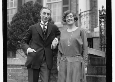 Hugh Gibson & wife, 3/20/22, Biblioteka Kongresu USA